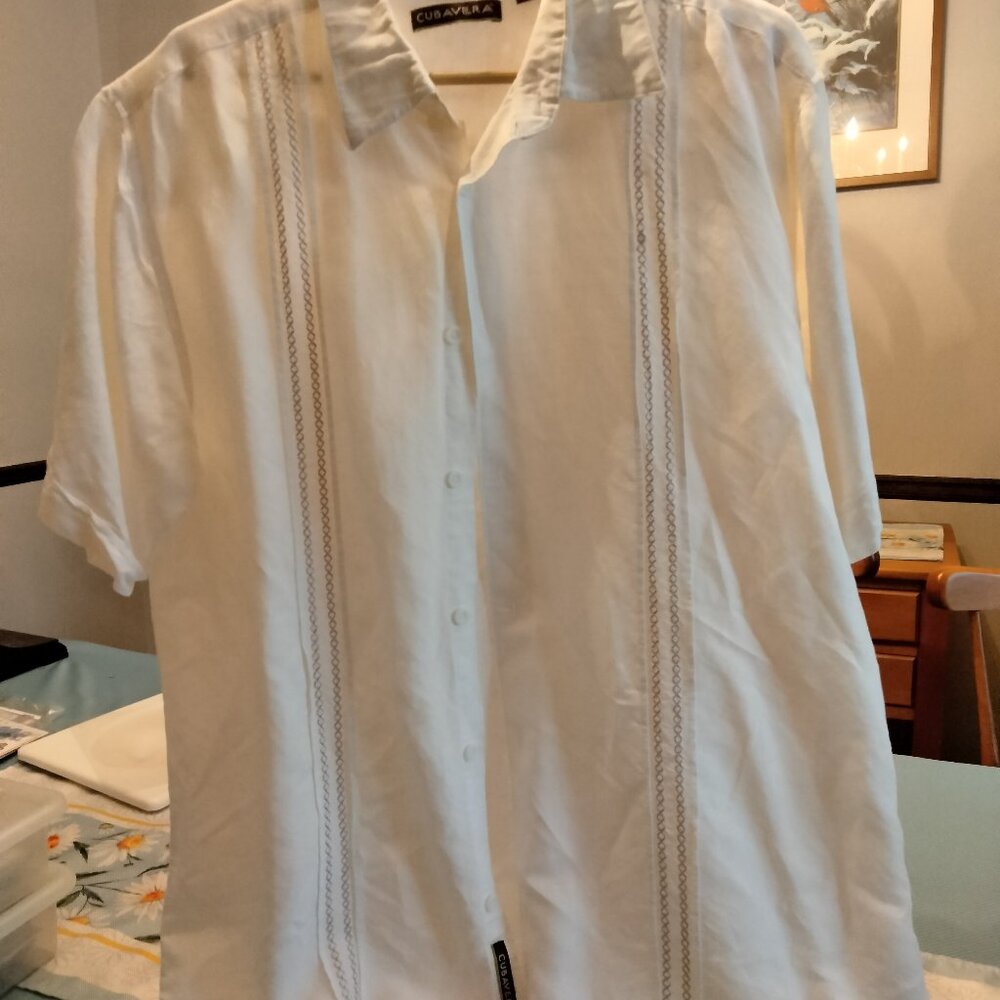 Men's XL Cubavera White Short Sleeved Shirt